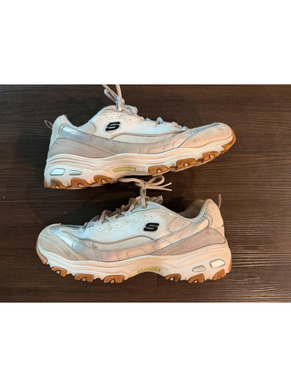 Women’s Size 10 skechers D Lites Shoes White Leather Comfort Athletic